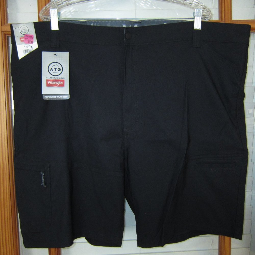 ATG Wrangler Utility Shorts Men's Black Nylon NEW Comfort Waist